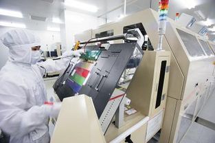 富士康千亿面板投资 产业雄心与市场疑虑的交织